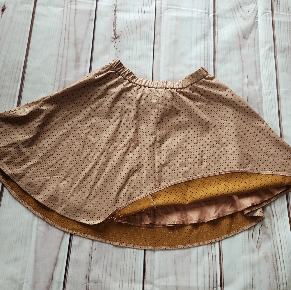 NWT Anthropologie "Astral Swing Skirt" Faux Leather Perforated | Women's Size 10 - Picture 6 of 12